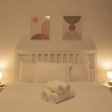 Kyana Center Apartment *